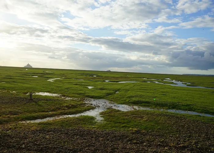 호텔 A L'ombre Du Mont St Michel 3*